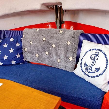 PolarStern - unique boatstay! Monnickendam Extérieur photo